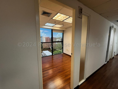 Alquiler De Oficina En El Bosque Cl Mls 24-29285