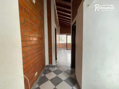 Casa En Venta En Loma De Los Parra. Cod V775671