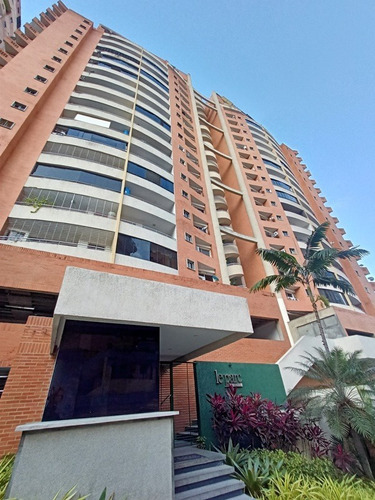 Imagen 1 de 11 de Yosmar & Fernando Alquila Apartamento En Res Le Parc Suite, El Parral. Al - 108