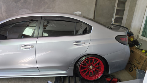 Subaru WRX 2.0 L Mt