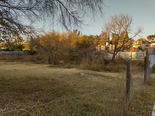 Lote De Terreno Sobre Bv. Sarmiento