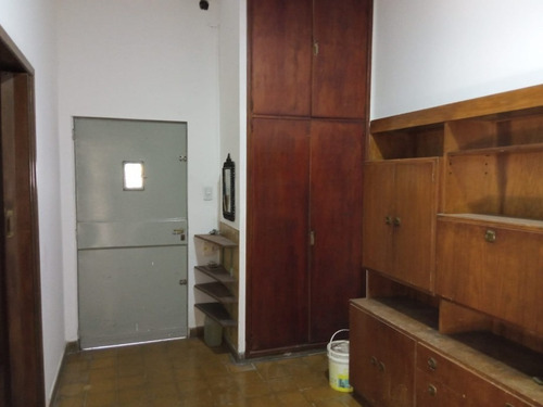 Imagen 4 de 14 de Casa En Venta En Moron Sur