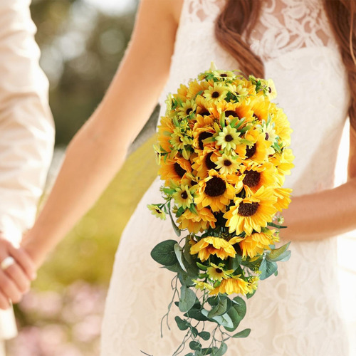 Girasol Artificial De Boda Sosteniendo Bouquet Toss Bouquet