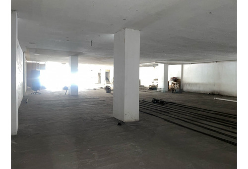 Bodega/oficinas En Renta Sobre Constitución