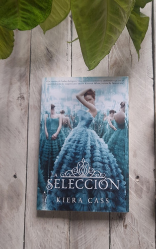 Libro Novela La Selección Kiera Cass