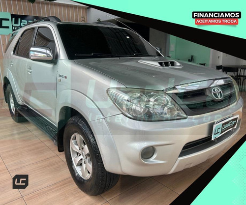 Toyota Hilux SW4 SRV D4-D 4x4 3.0 TDI Dies. Aut