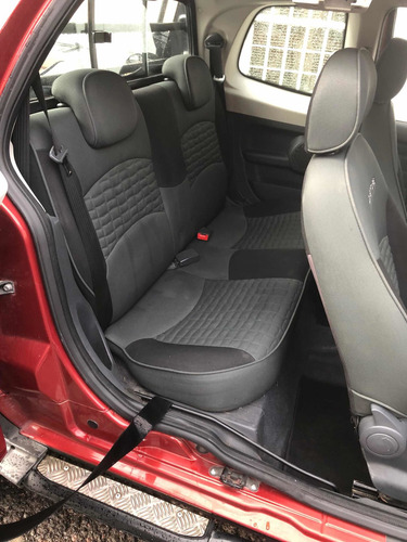 Imagen 6 de 9 de Dodge Ram 700 Club Cab 4x2