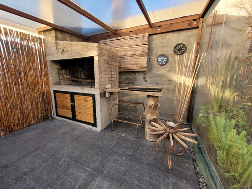 Casas Con Piscina Climatizada, Cerramiento En Policarbonato.