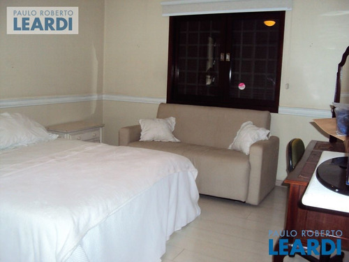 Imagem 10 de 15 de Sobrado - Alto De Pinheiros - Sp - 506437