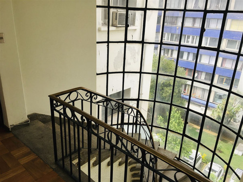 270 M2! Amplia Oficina Duplex En Arriendo En Providencia