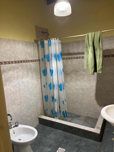 Casa En Alquiler En Luis Guillon