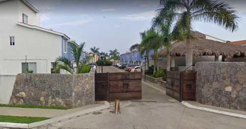 Casa En Venta En Condominio Villas Del Mar Ixtapa Zihuatanejo Guerrero Recuperación Hipotecaria Abj