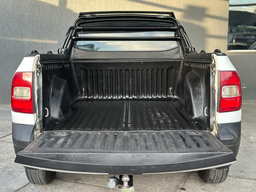 Volkswagen Saveiro 1.6 Cab. Simples Total Flex 2p