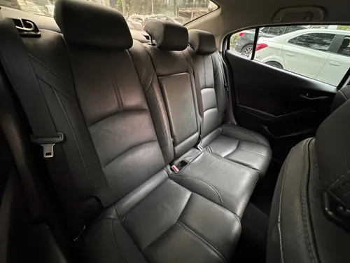 Mazda 3 2.0 Touring At