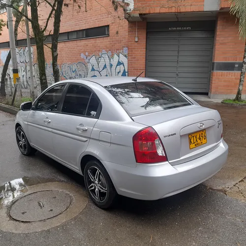 Hyundai Accent Vision 1.4