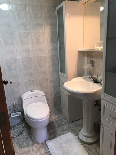 Imagen 9 de 11 de En Alquiler Apartamento Ubicado En Residencias Karina Al03-681rk-atov