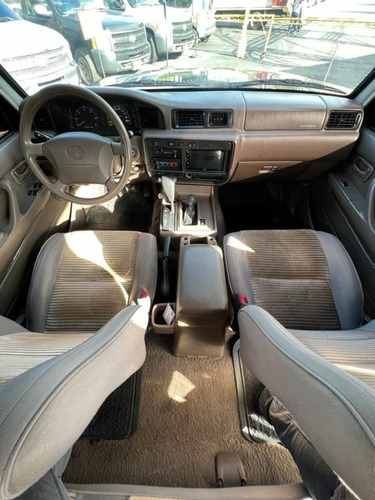 Imagen 12 de 16 de Toyota Autana
