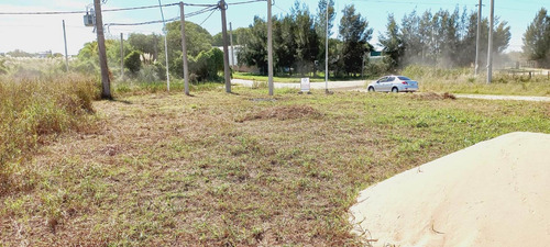 Imagen 6 de 8 de En Venta!! Hermoso Lote En Esquina!