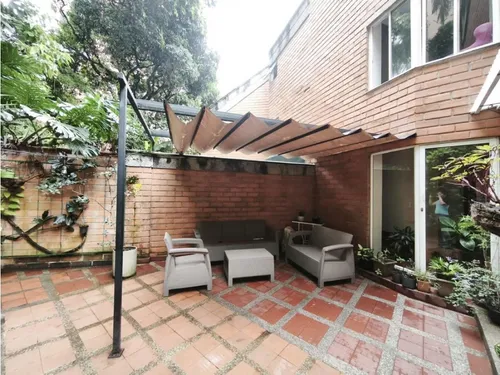 Vendo Casa 3 Niveles En El Poblado Castropol