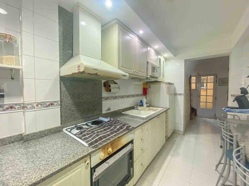 Imagen 10 de 25 de Venta Casa Caseros Centro 5 Amb Pileta 2 Cocheras