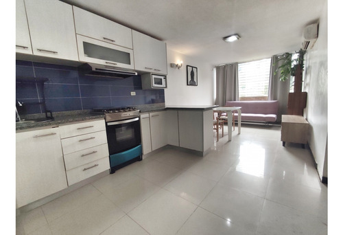 Los Naranjos Humboldt. Venta Apartamento 59m2 2h/2b/1p