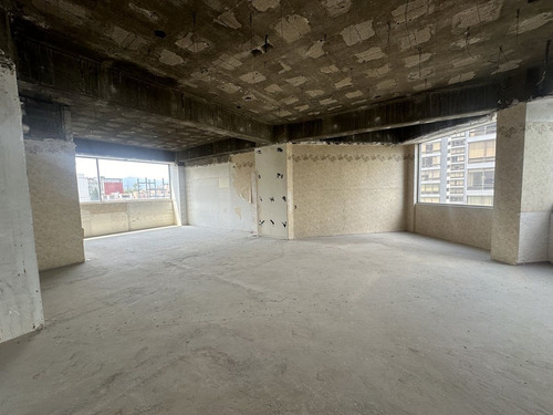 Departamento En Venta Para Remodelar En Bosques Cumbres Reforma (m2d3213)