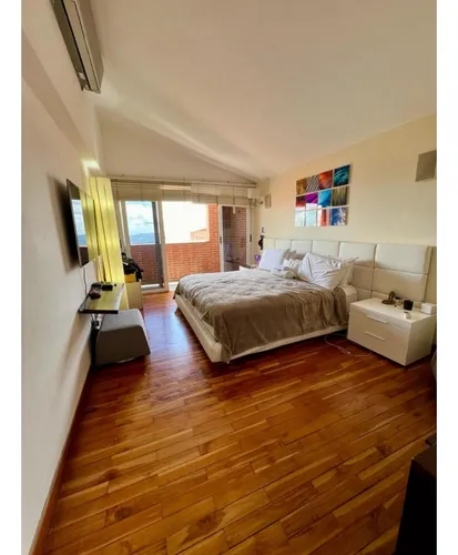 Vendo Th 300m2 Loma Linda 0054