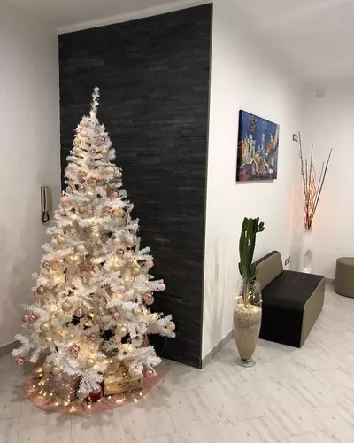 Árvore de Natal 1,65 Pinheiro D´ Italia com 220 Galhos - Branca