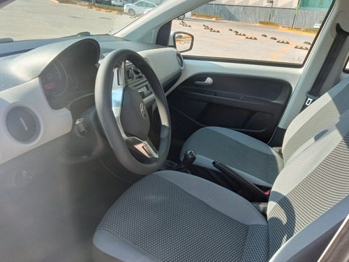 Volkswagen Up! 2016 1.0 Move Up Mt 5 P