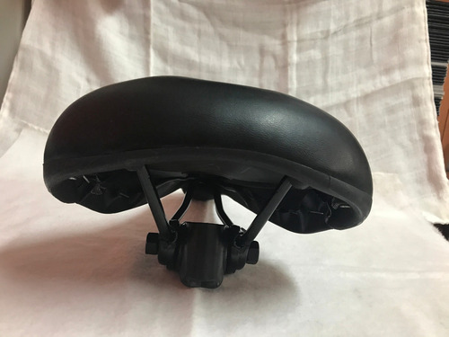 Imagen 5 de 6 de Remate Asiento Para Bicicleta Y Eliptica 27 Cms