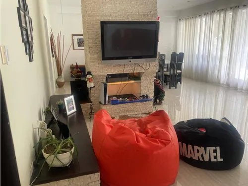 Casa Lomas Del Club Hipico