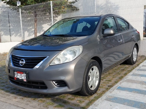 Nissan Versa 1.6 Sense At Sedán