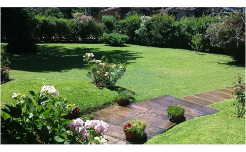 Imagen 4 de 29 de Casa En Mansa Para La Venta O Para Vivir Todo El Año.