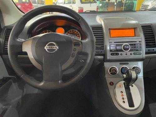 Nissan Sentra 2.0 16v Gasolina Automático