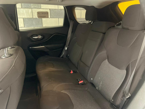 Jeep Cherokee Latitude 2019