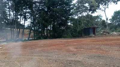 Lote y casalote en venta