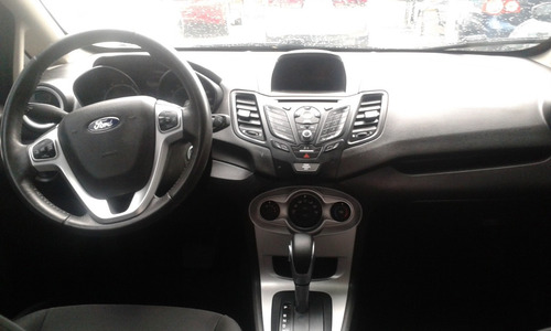 Imagen 10 de 14 de Ford Fiesta Na 4 Dr 1.6 Se Sedan At
