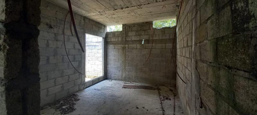 Venta Casa 2 Rec. En Construcción Los Guayos Tuxpan Veracruz