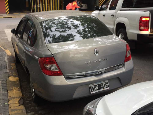 Imagen 2 de 8 de Renault Symbol 2009 1.6 Luxe