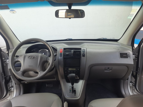 Hyundai Tucson 2.0 MPFI GLS 16V 143CV 2WD FLEX 4P AUTOMÁTICO