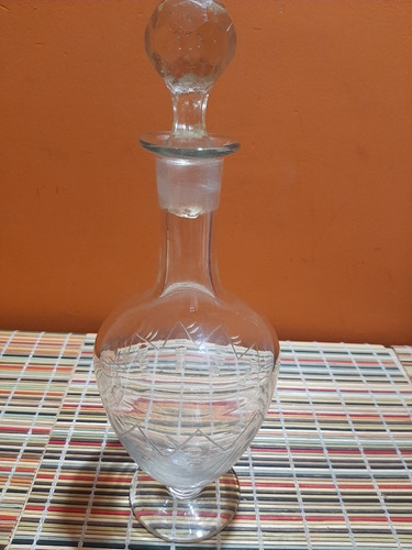 Botellon Licorero Antiguo De Vidrio Tallado Art 789