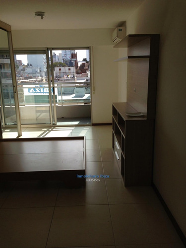 Imagen 11 de 15 de Pocitos Venta Monoambiente Con Cochera Oficina O Vivienda.