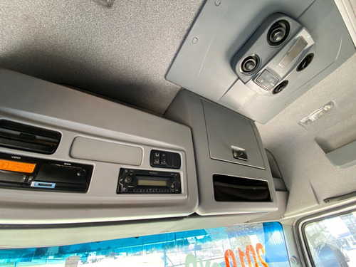 Imagem 14 de 23 de Mb Atego 2430, Truck 6x2, 2019. Chassis 10 Metros