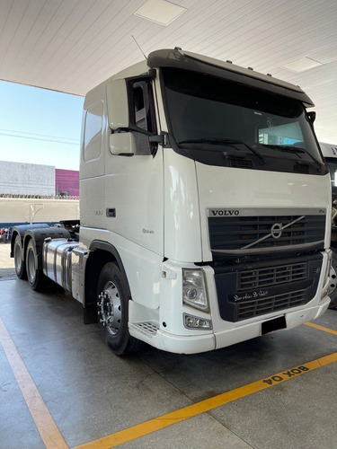 Imagem 3 de 14 de Volvo Fh 500 2014 6x4 I-shift