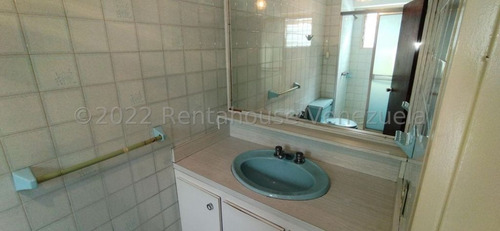 Imagen 9 de 10 de Estupendo Apartamento En La Urbina 22-23921