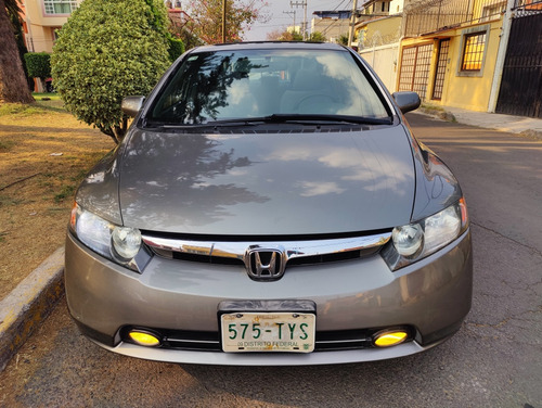 Civic Ex Estándar Q/c Rines Clima 131000 Km