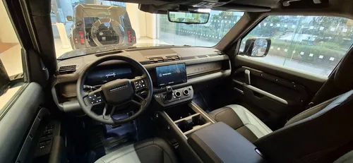 Land Rover Defender 110 5.0 V8 Awd