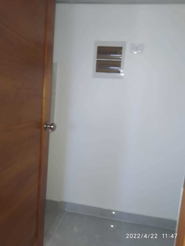Imagen 12 de 16 de Apartamento Penthouse En El Millon