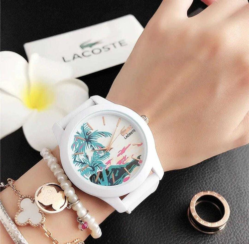 Imagen 3 de 10 de Relojes