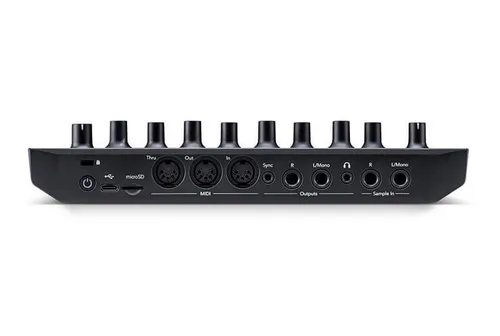 Módulo Sintetizador Novation Circuit Rhythm